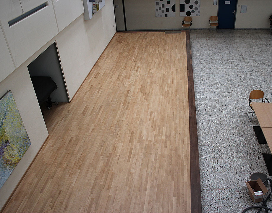 Parkett , Treppe , Lackierung , Lack , Holz , Fußbodentechnik