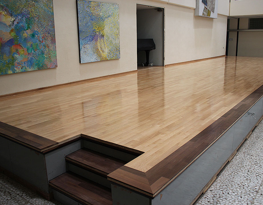 Parkett , Treppe , Lackierung , Lack , Holz , Fußbodentechnik