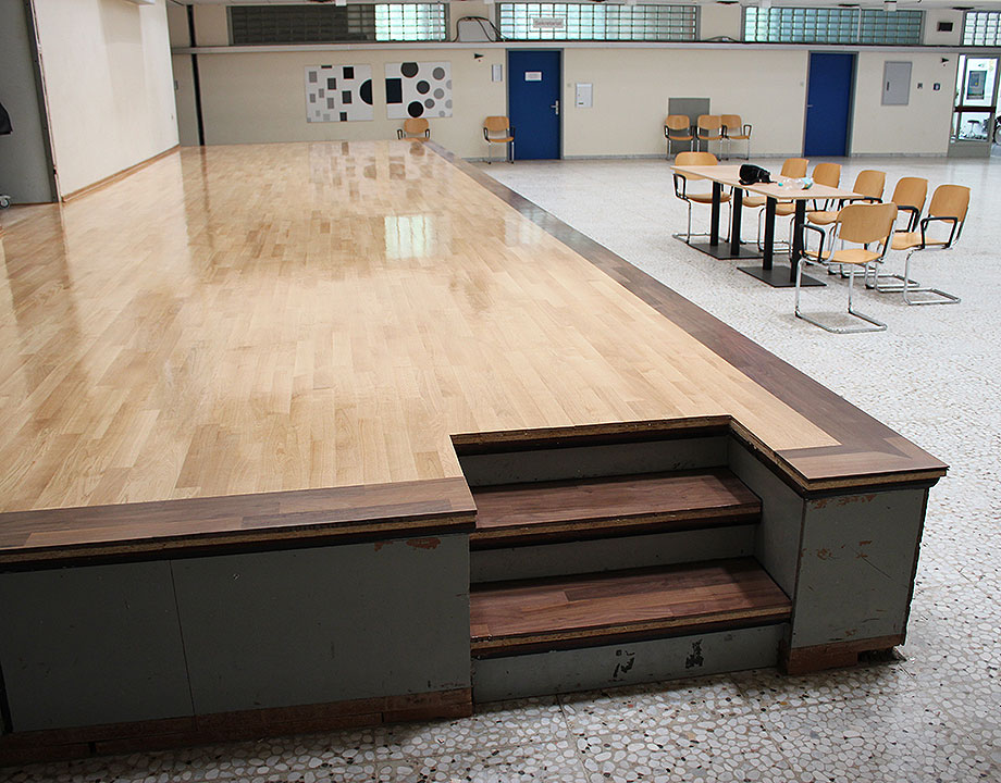 Parkett , Treppe , Lackierung , Lack , Holz , Fußbodentechnik